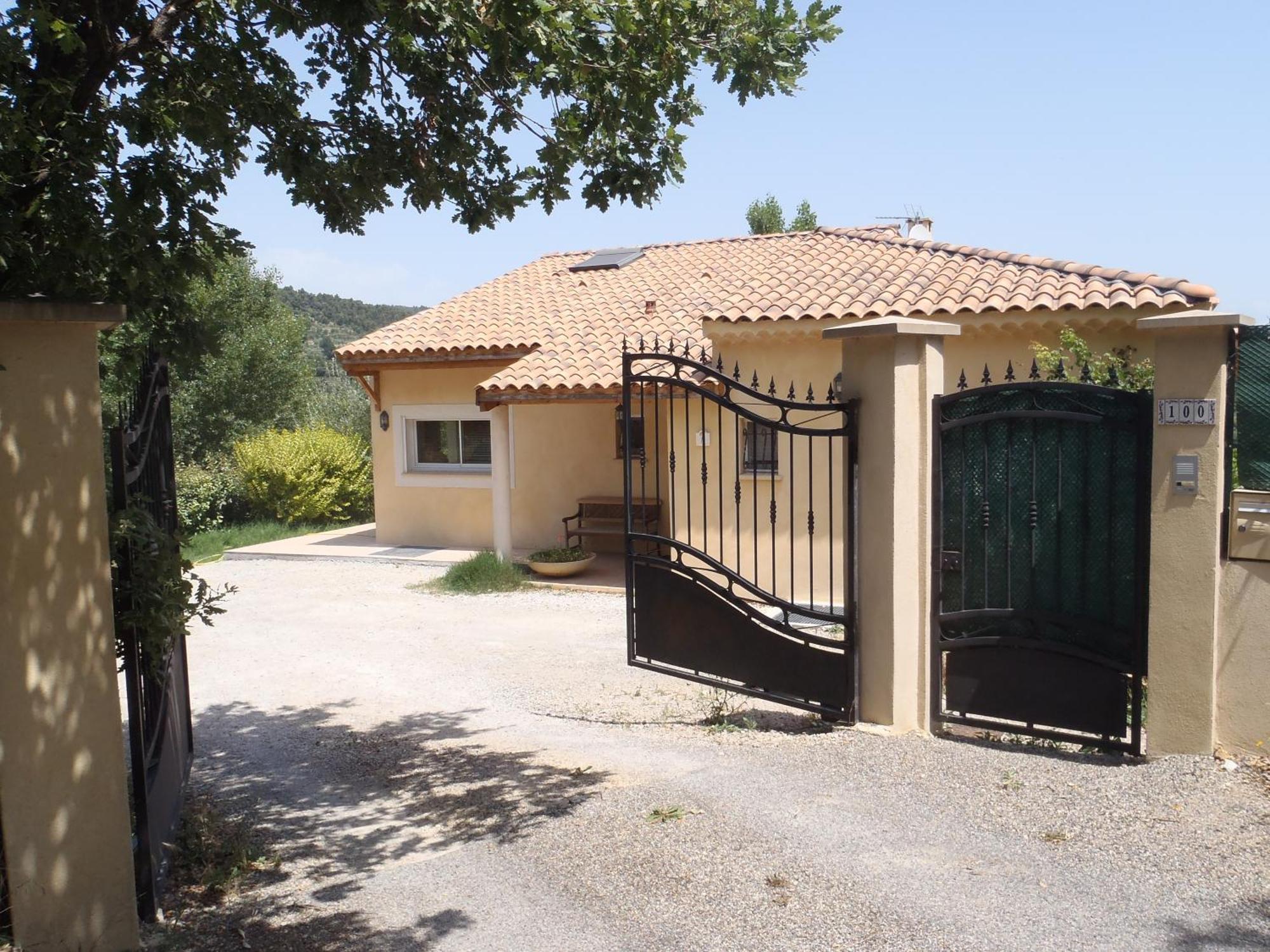 Les Chevrefeuilles Manosque Exterior foto